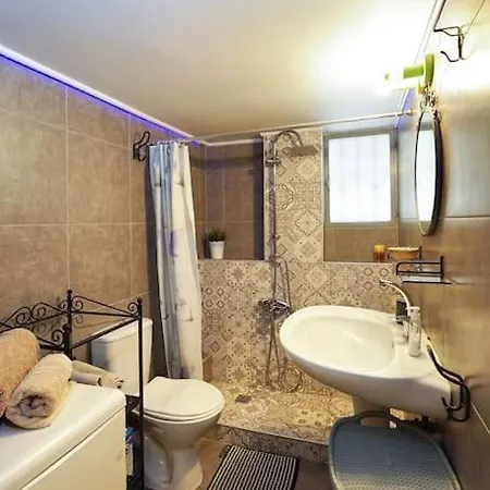 Cozy Athens Apartment / 2' From Metro Station Exterior foto